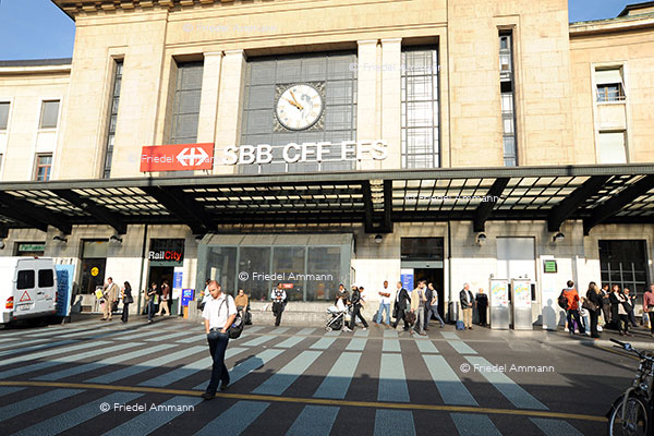 SCHWEIZ – Genf / Genève - Gare de Cornavin, Hauptbahnhof SBB