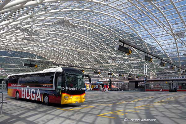 SCHWEIZ - Graubünden, Bahnhof in Chur