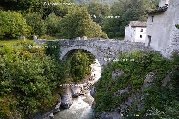 SCHWEIZ - Graubünden - Promontogno, Bergell
