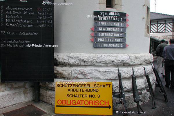 SCHWEIZ - Kultur, Folklore - Das obligatorische Schiessen