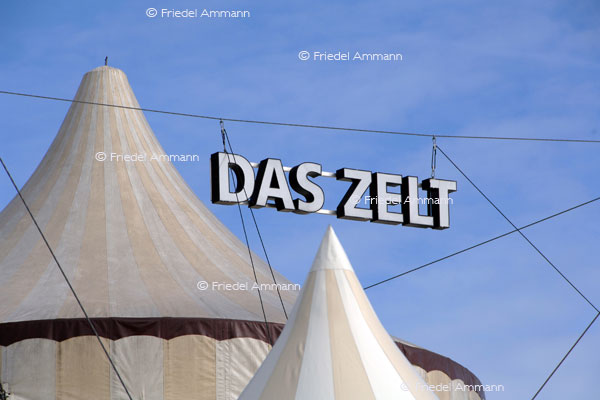 SCHWEIZ - Kultur, Folklore - Das Zelt
