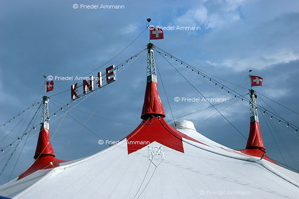 SCHWEIZ -Gesellschaftliche Ereignisse - Nationalzirkus Knie