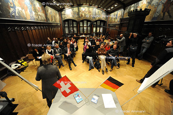 SCHWEIZ – Geschichte / Politik - «Deutsche, neu in der Schweiz?» - Ausländerberatung