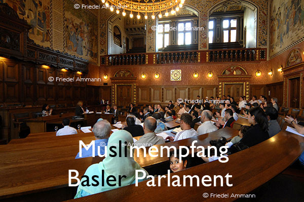 SCHWEIZ – Geschichte / Politik – Muslimempfang, Basler Parlament 