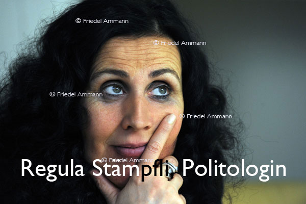 SCHWEIZ – Geschichte / Politik – Regula Stämpfli, Politologin