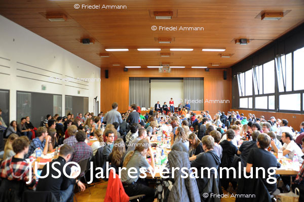 SCHWEIZ – Geschichte / Politik – JUSO Ausserordentliche Jahresversammlung in Liestal, 5. Nov. 2011 – Cedric Wehrmuth und David Roth - Jusopräsident