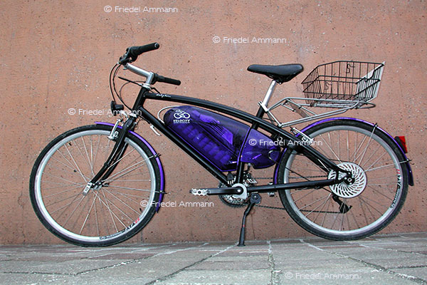 SCHWEIZ - Verkehr, Mobilität - Elektrobike Dolphin 