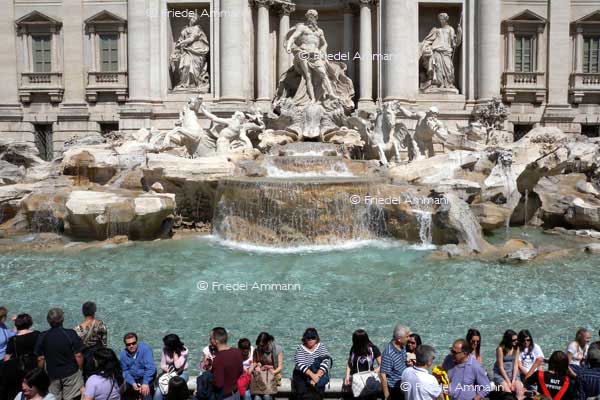 WORLD - Tourismus / Tourism - Fontana di Trevi - Rom, Italia