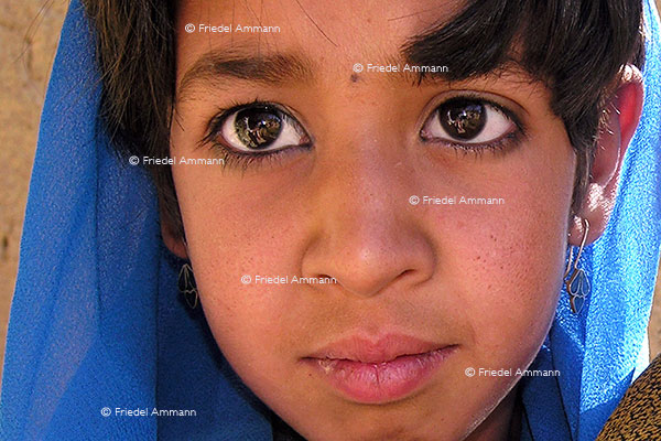 WORLD - Afghanistan - Bamiyan – Girl, (Hazara Ethnie)