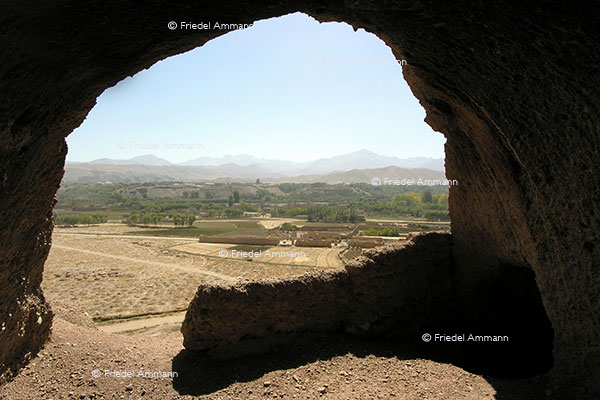 WORLD - Afghanistan - Bamiyan - cave room
