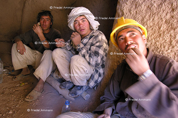 WORLD - Afghanistan - Buddha niches of Bamyan