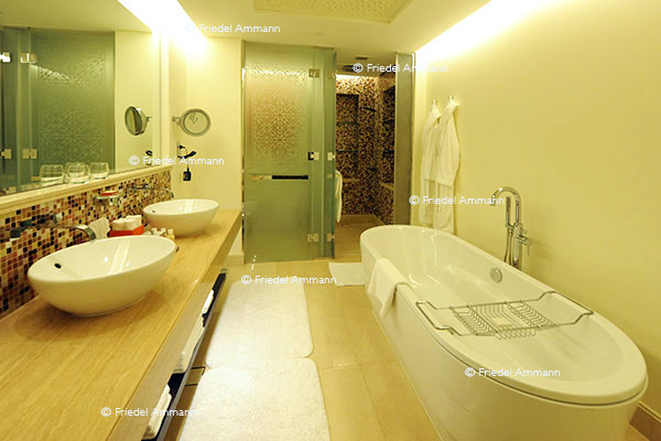 WORLD - Dubai - The Address Hotel