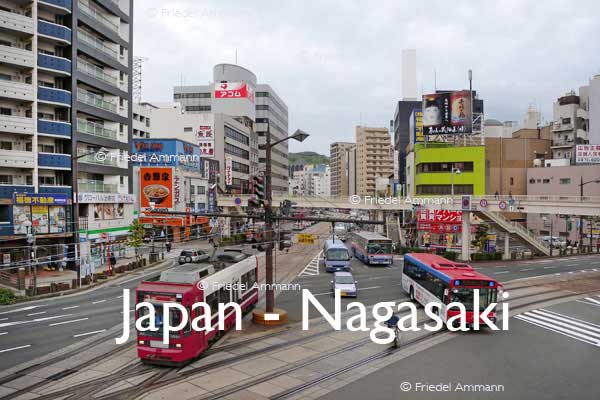 WORLD – Japan – Nagasaki Traffic