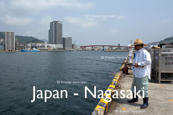 WORLD – Japan – Fisherman, Nagasaki