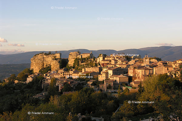 WORLD - France - Saignon, Provence