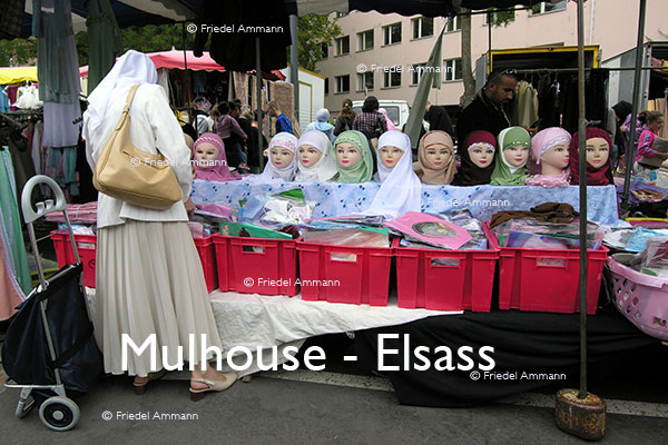 WORLD – France, Elsass – Markt / Marché, Mulhouse