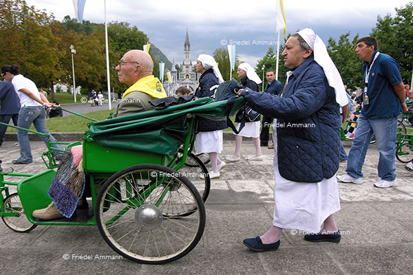 WORLD - France, Lourdes, Pyreneen