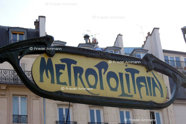 WORLD - France, Paris - Métro
