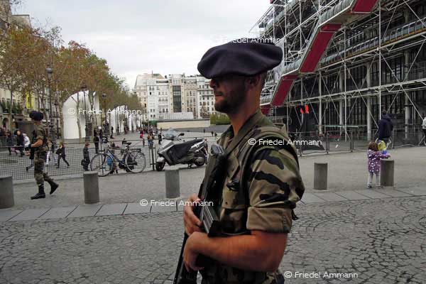 WORLD - France, Paris - Sécurité