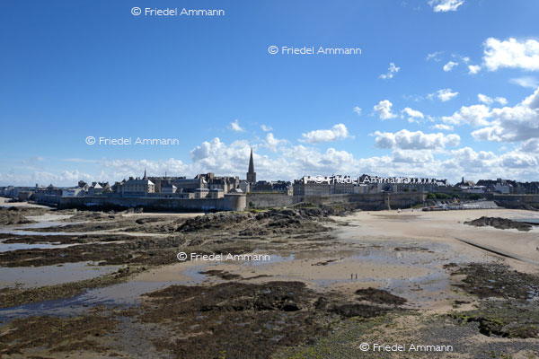 WORLD – France, Bretagne - St Malo