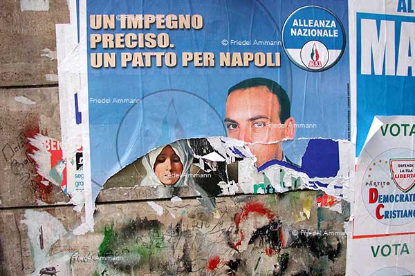 WORLD - Italia – Napoli 