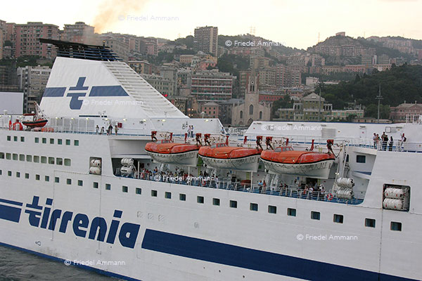 WORLD – Italia, Genua