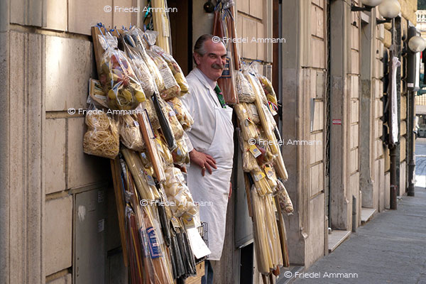 WORLD - Italia, Rom 