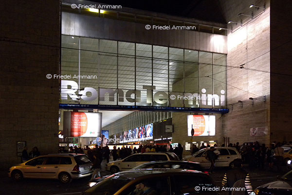WORLD - Italia, Rom - Statione Termini