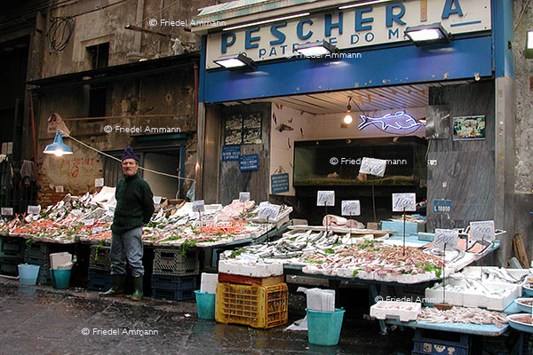 WORLD - Italia, Napoli