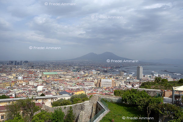WORLD - Italia, Napoli 