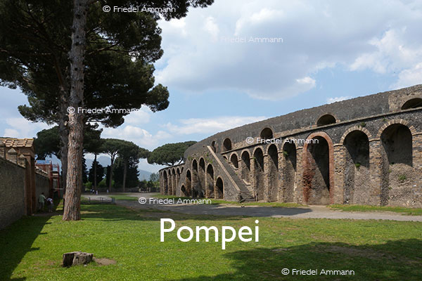WORLD - Italia, Sud - Pompei