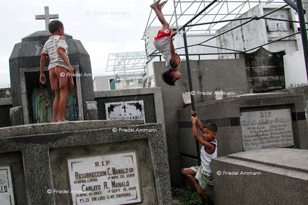 WORLD -  Philippinen, Metro Manila - Navotas