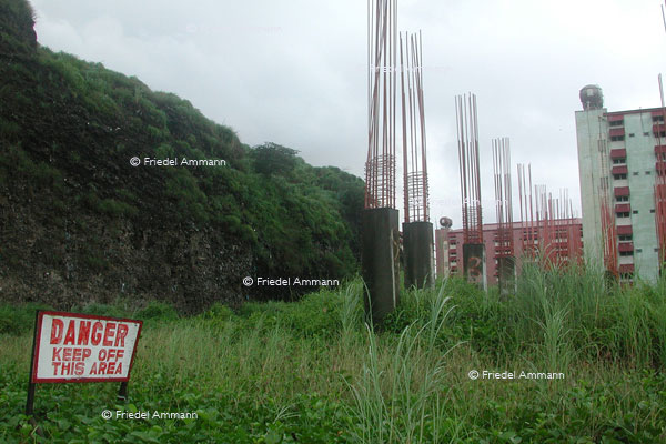 WORLD - Philippinen, Metro Manila - Smokey Mountain