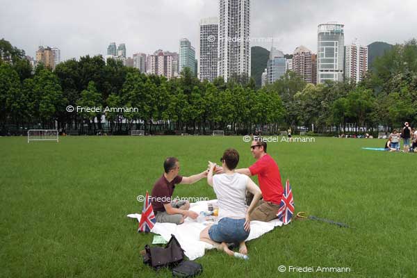 WORLD – Hong Kong – British picknick, Victoria park