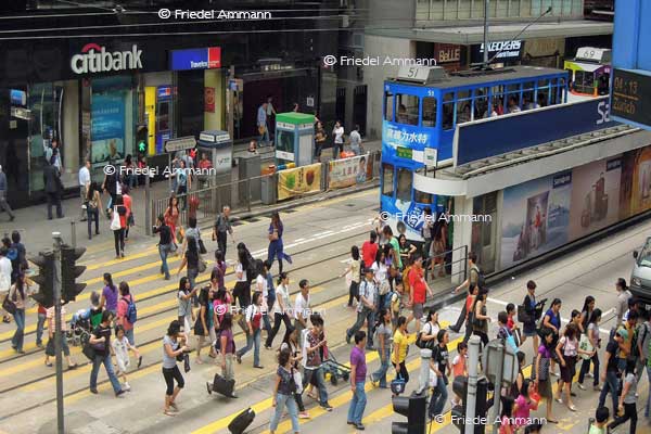 WORLD – Hong Kong - double-deck tramcar