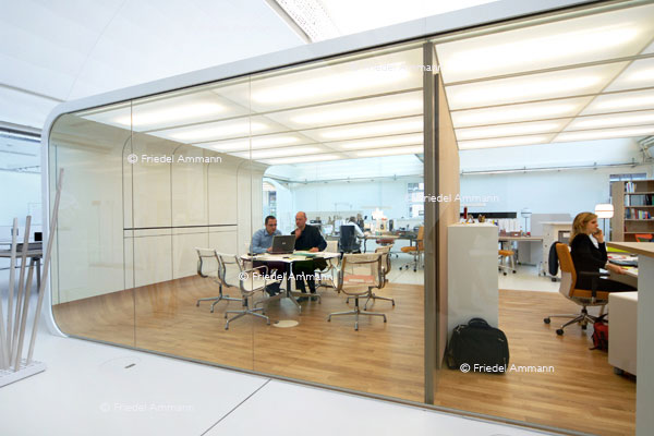 WIRTSCHAFT / ECONOMY - Büro / Office - vitra.