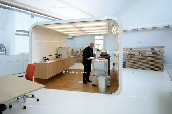 WIRTSCHAFT / ECONOMY - Büro / Office - vitra.