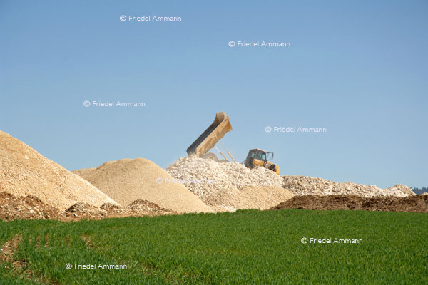 WIRTSCHAFT / ECONOMY – Architektur / Building 