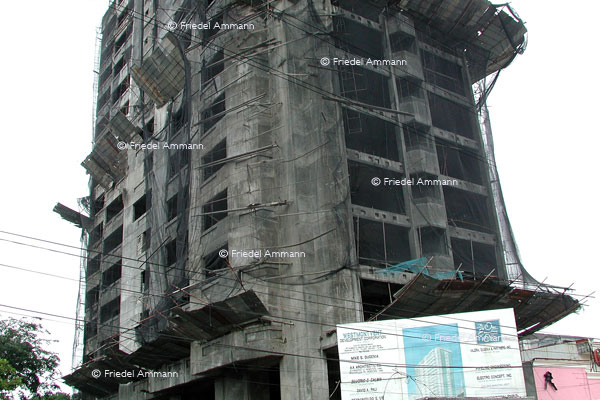 WIRTSCHAFT / ECONOMY – Architektur / Building - Metro Manila