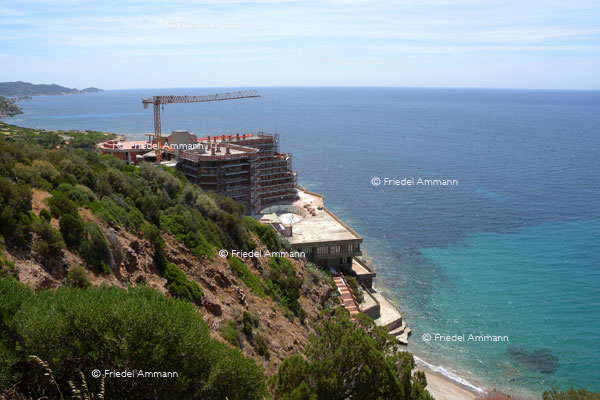 WIRTSCHAFT / ECONOMY – Architektur / Building - Sardinien