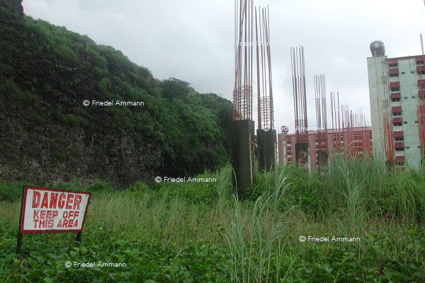 WIRTSCHAFT / ECONOMY – Architektur / Building - Metro Manila