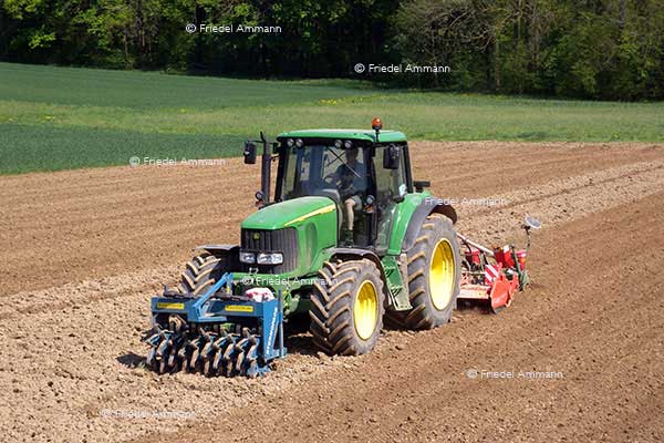 WIRTSCHAFT / ECONOMY -  Landwirtschaft / Agriculture 