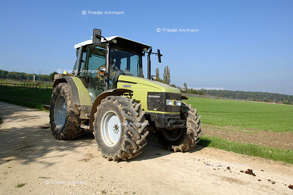 WIRTSCHAFT / ECONOMY - Landwirtschaft / Agriculture 