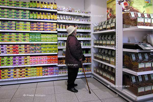 WIRTSCHAFT / ECONOMY - Business - MIGROS