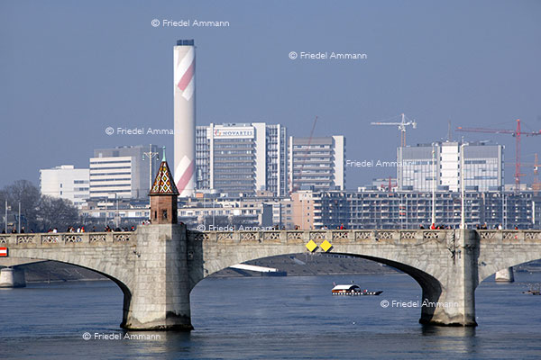 WIRTSCHAFT / ECONOMY - Big Business - NOVARTIS, Basel