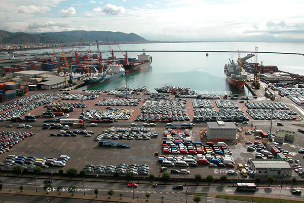WIRTSCHAFT / ECONOMY - Big Business – Spedition, Salerno, Italia