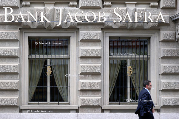 WIRTSCHAFT / ECONOMY – Geld / Finance - Genfer Privatbank