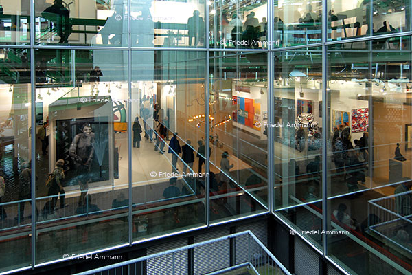 WIRTSCHAFT / ECONOMY – Geld / Finance – Messegeschäfte / Exhibitons