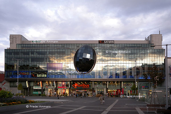 WIRTSCHAFT / ECONOMY - Konsum / Consumption – Warenhaus / Department Store, Wien, Vienna