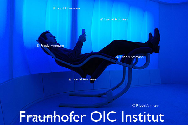 WIRTSCHAFT / ECONOMY - Forschung / Research - Fraunhofer OIC Institut – Stuttgart, Deutschland